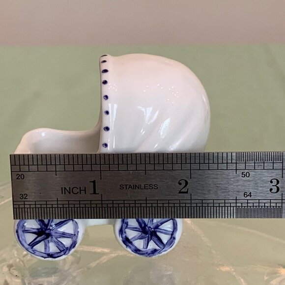 Vintage Baby Buggy Ceramic Planter Stroller Pram Hand Painted Newborn Boy Gift - Picture 13 of 13